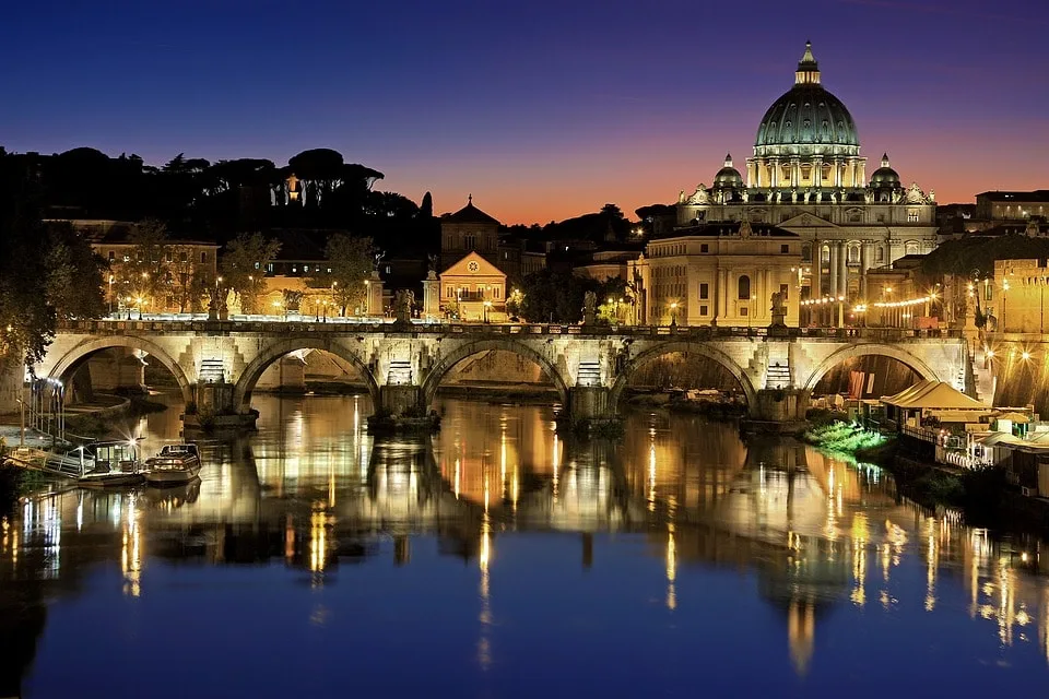 Where to Go in Rome at Night