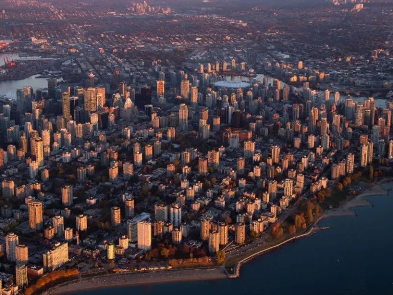 Where to Stay in Vancouver for First Timers